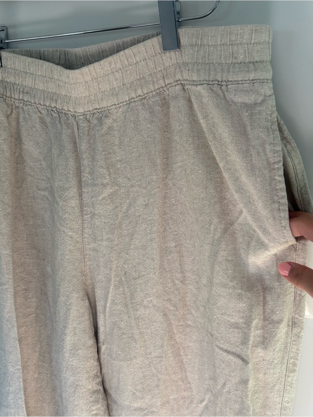 Old Navy Straight Leg Pants in Light Beige Size Large - Picture 5 of 9